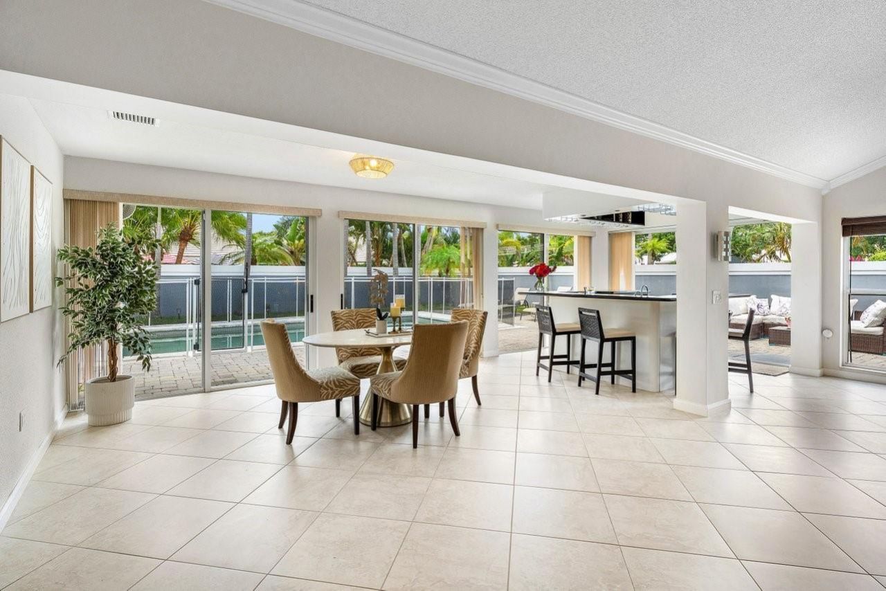 2860 Wilderness Rd, West Palm Beach, FL 33409 Photo