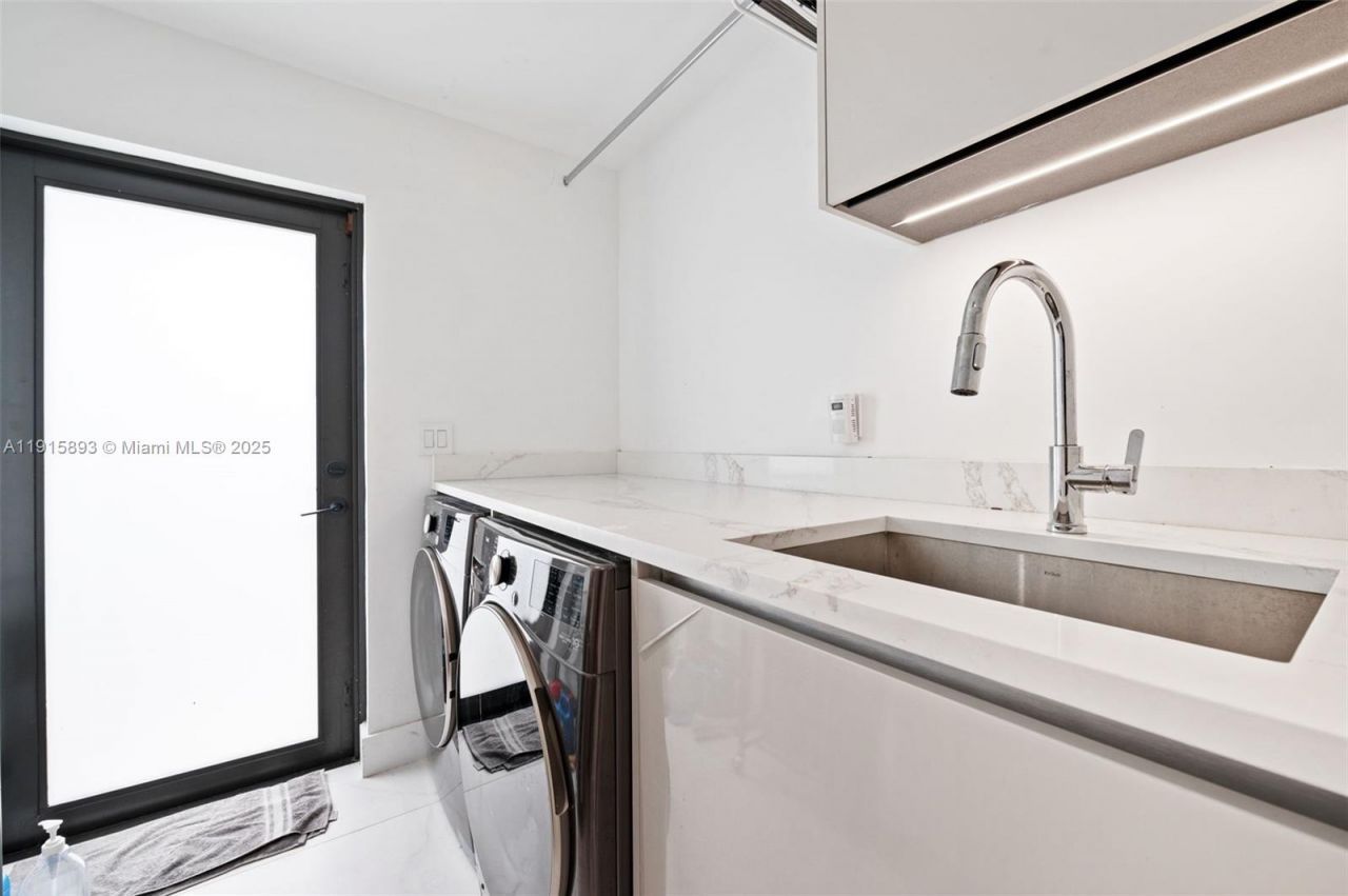 1792 Cleveland Rd, Miami Beach, FL 33141 Photo