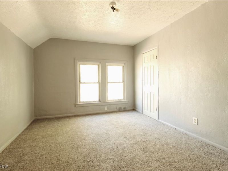 7106 Colfax Road, Cleveland, OH 44104 Photo 18