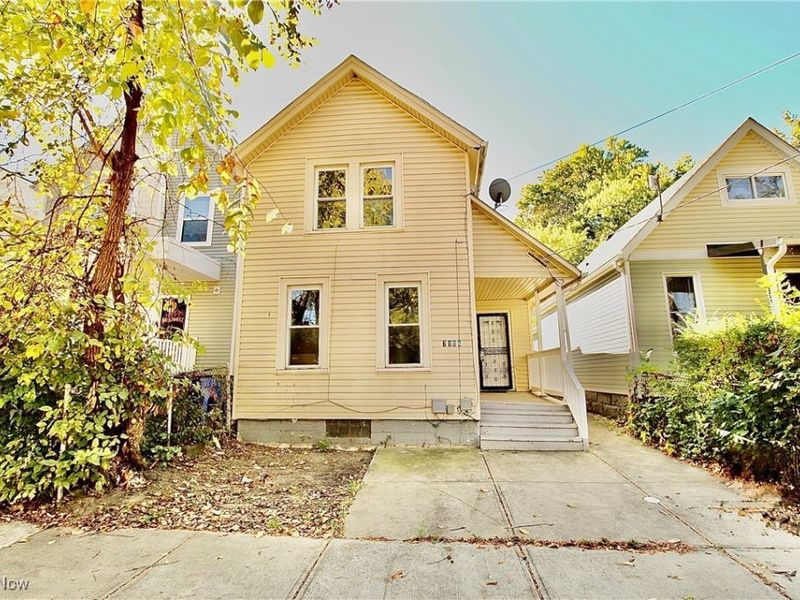 7106 Colfax Road, Cleveland, OH 44104 Photo 2