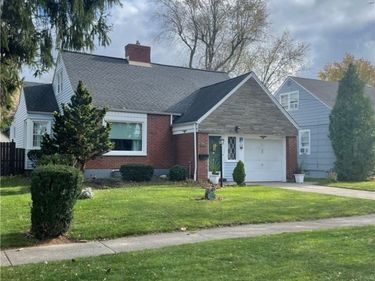 82 Onondaga Ave, Buffalo, NY 14220