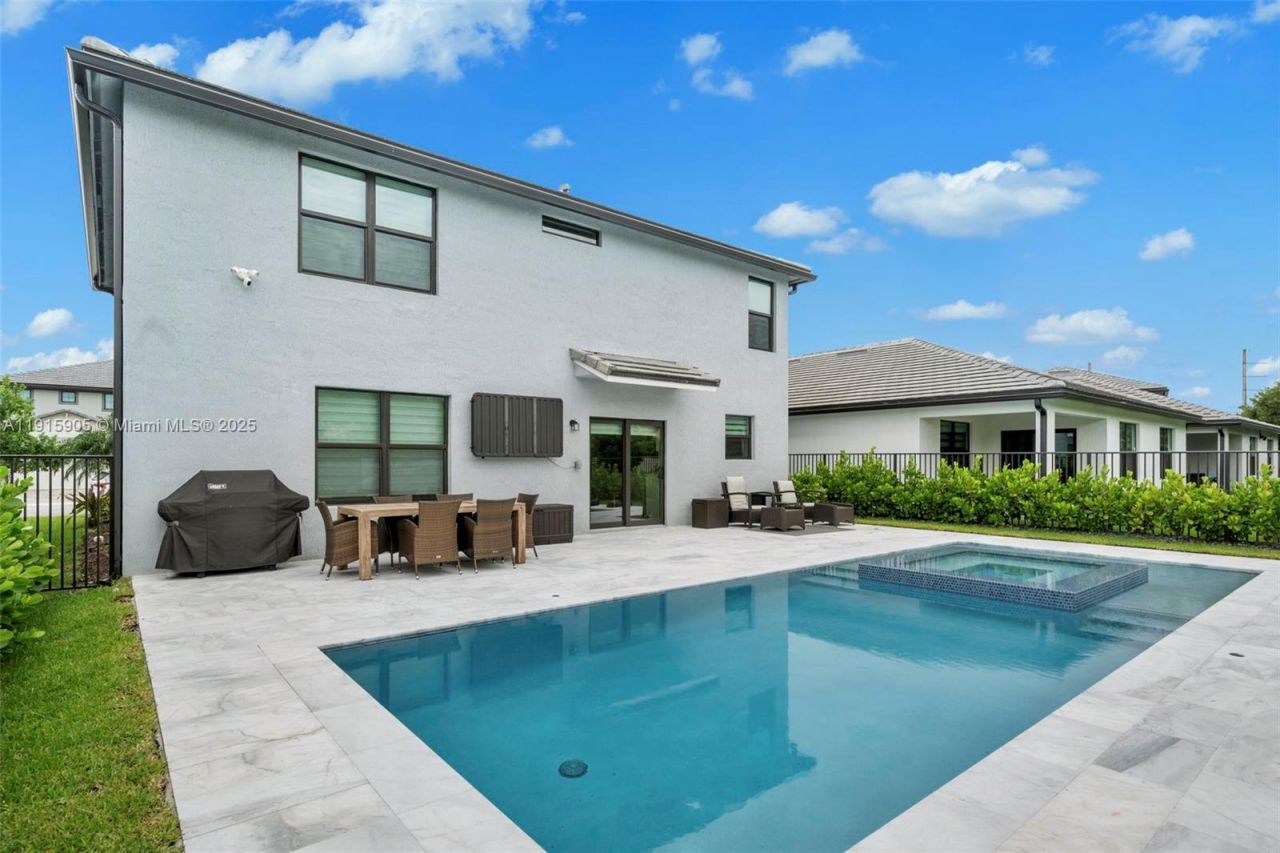 3142 Poinciana St, Lauderdale Lakes, FL 33311 Photo