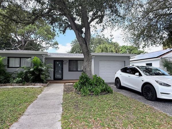 433 NW 15th Way, Fort Lauderdale, FL 33311