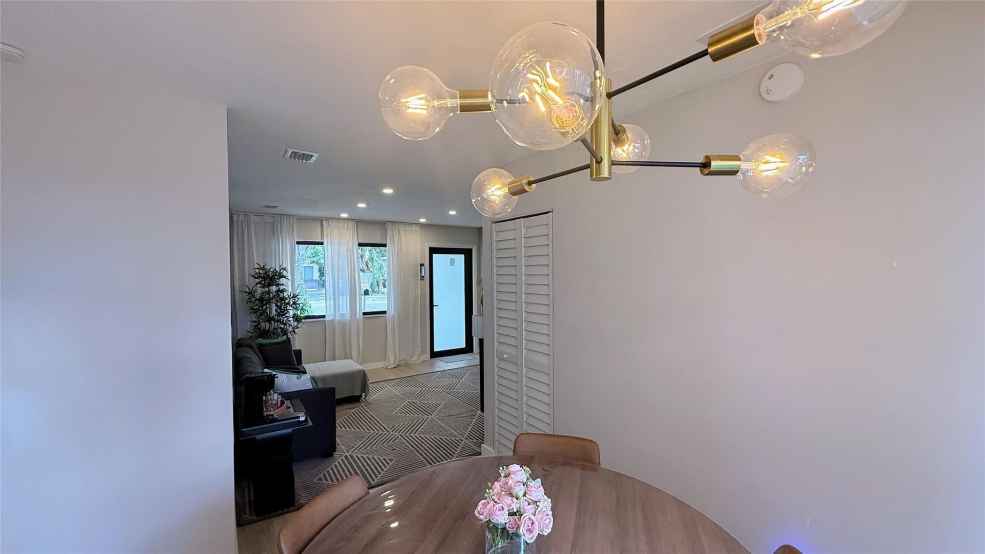 433 NW 15th Way, Fort Lauderdale, FL 33311 Photo