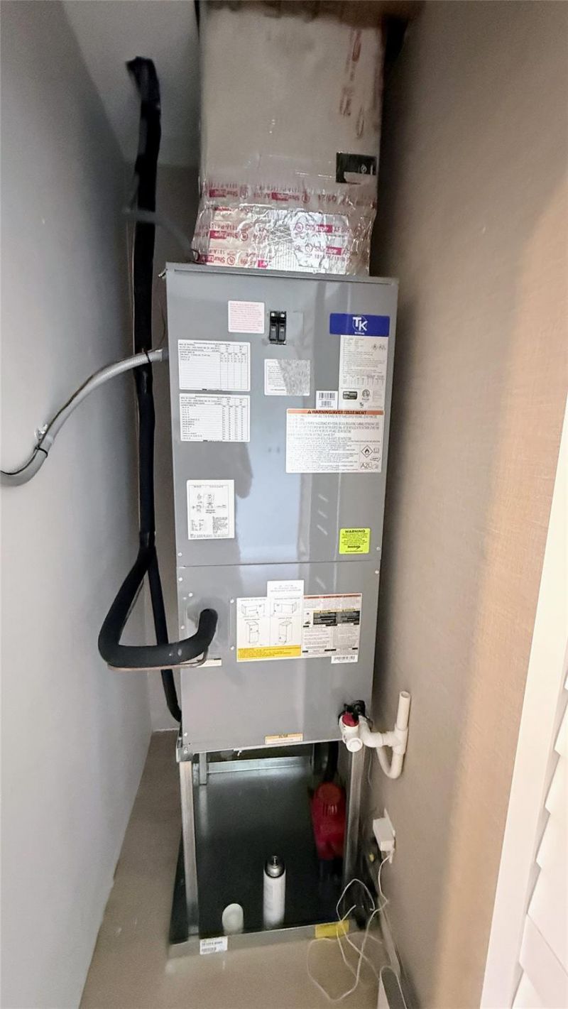 433 NW 15th Way, Fort Lauderdale, FL 33311 Photo