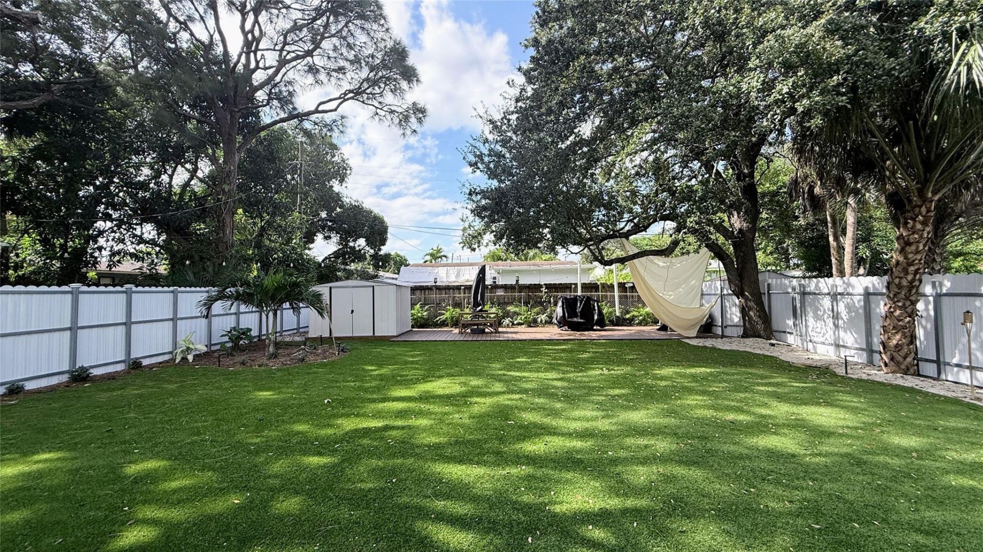 433 NW 15th Way, Fort Lauderdale, FL 33311 Photo