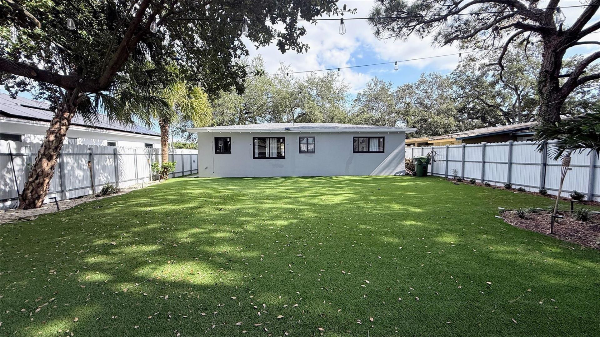 433 NW 15th Way, Fort Lauderdale, FL 33311 Photo