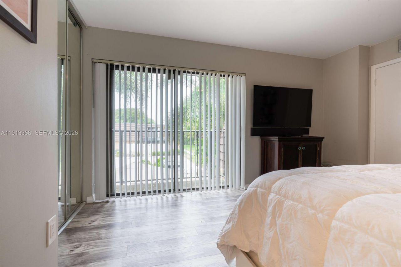 7124 71st Way, West Palm Beach, FL 33407 Photo