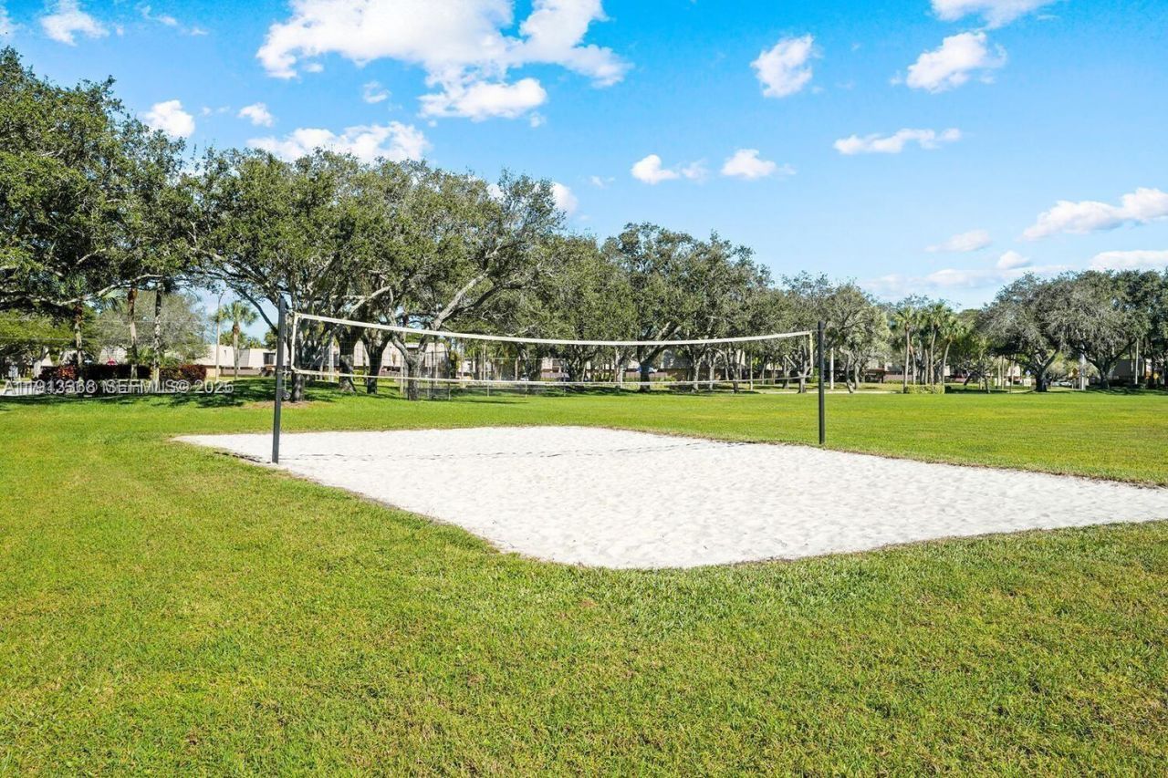 7124 71st Way, West Palm Beach, FL 33407 Photo