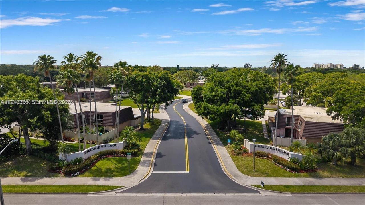 7124 71st Way, West Palm Beach, FL 33407 Photo