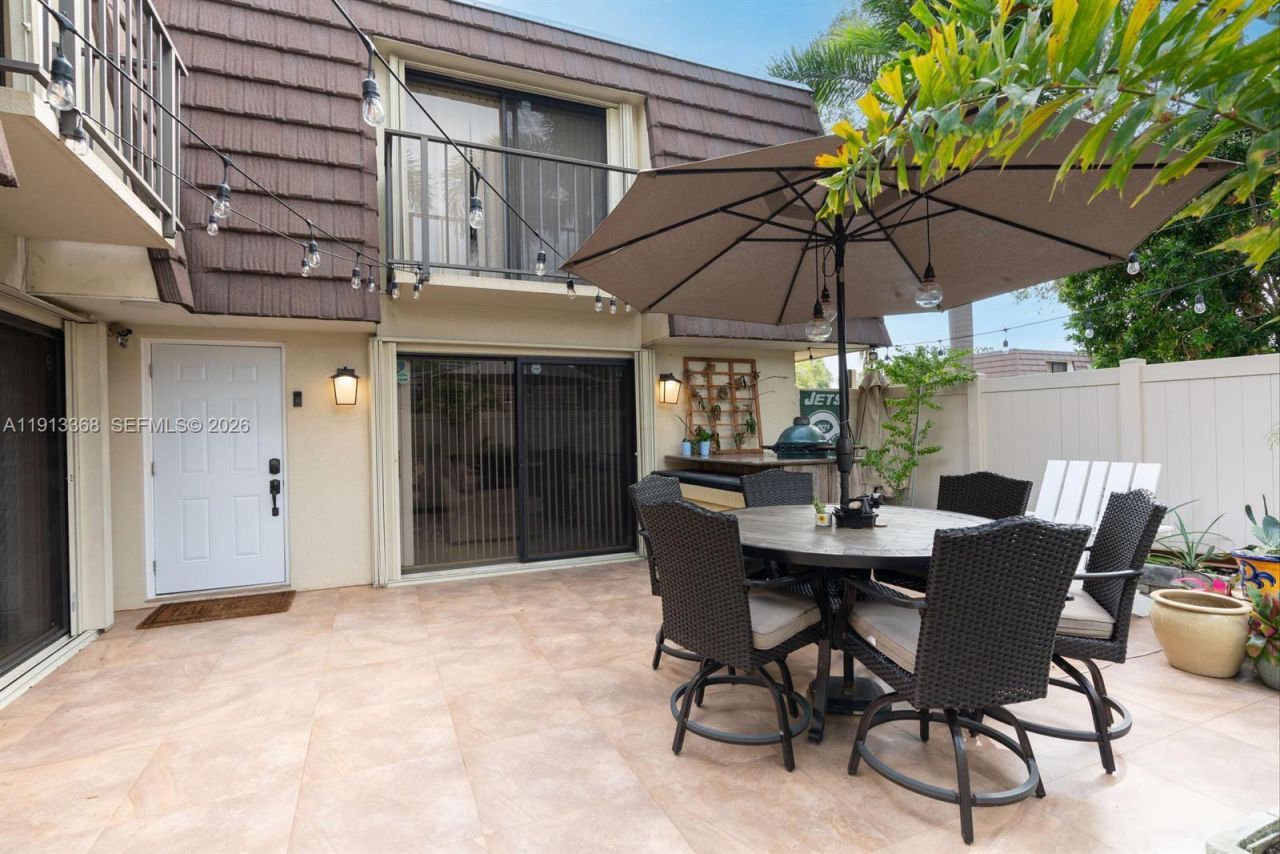 7124 71st Way, West Palm Beach, FL 33407 Photo