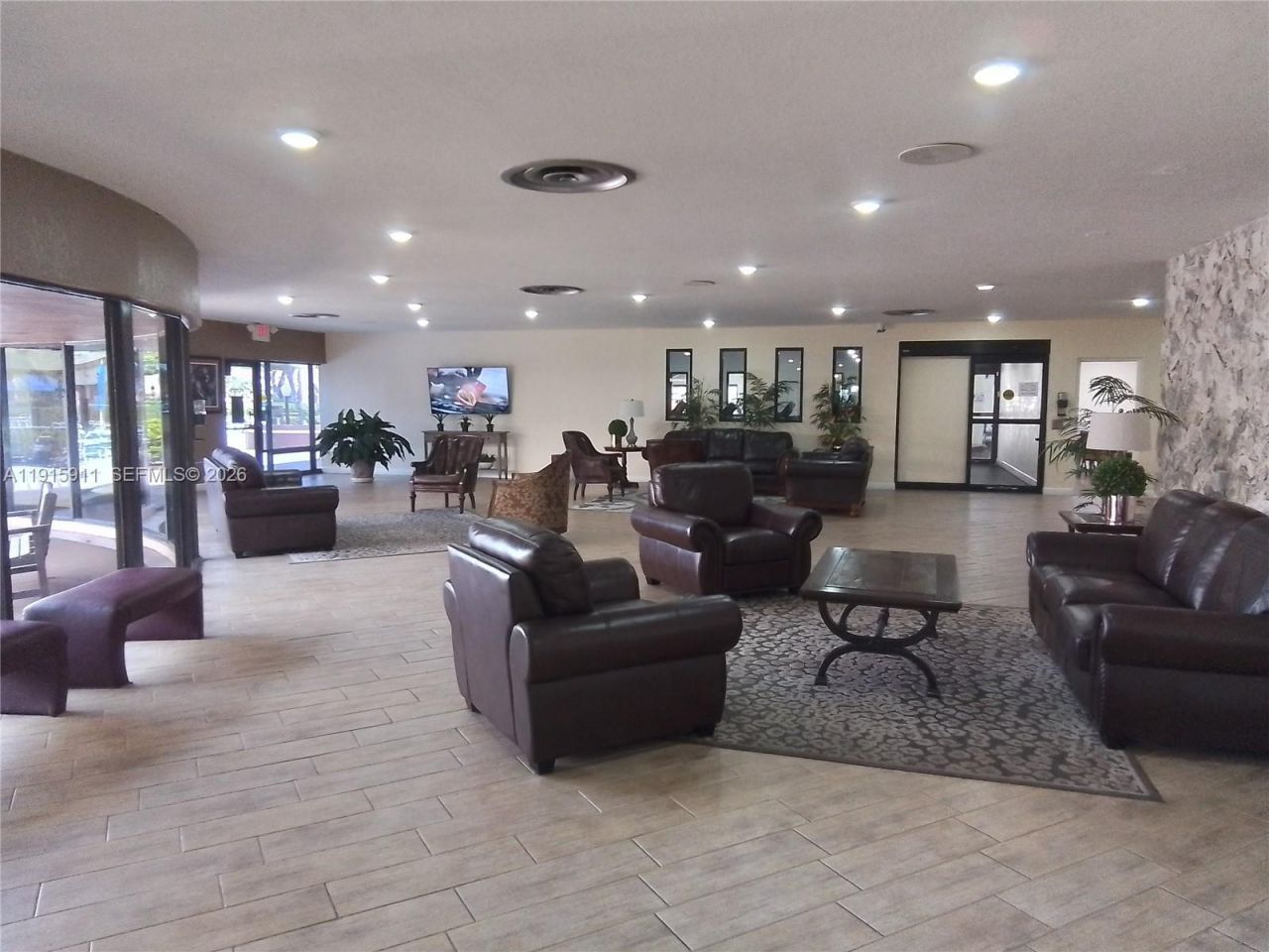 9581 Sunrise Lakes Blvd, Unit 202, Sunrise, FL 33322 Photo