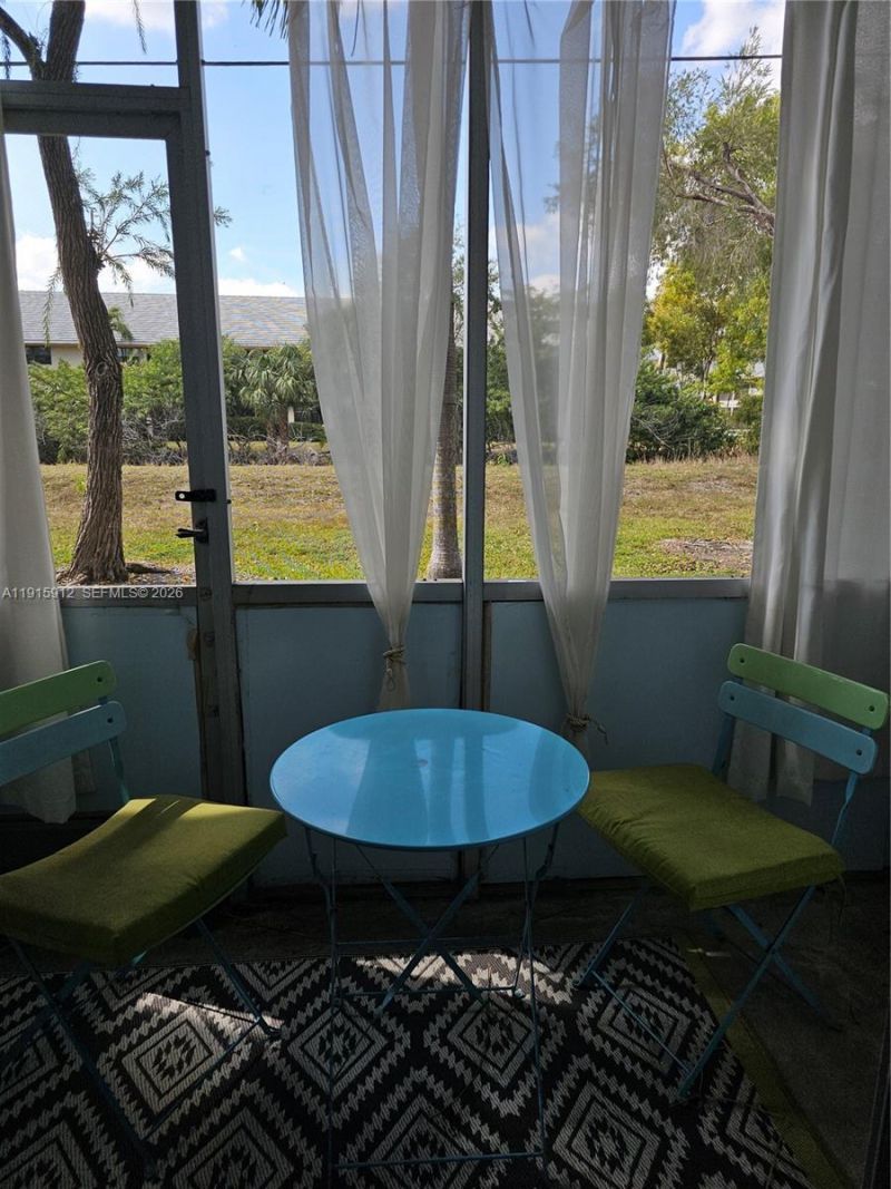 3190 Holiday Springs Blvd, Unit 4-111, Margate, FL 33063 Photo