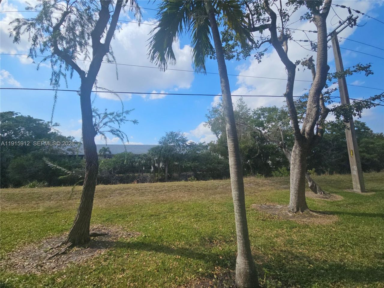 3190 Holiday Springs Blvd, Unit 4-111, Margate, FL 33063 Photo