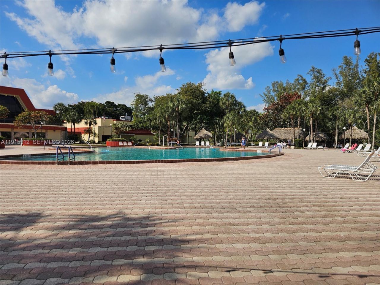 3190 Holiday Springs Blvd, Unit 4-111, Margate, FL 33063 Photo