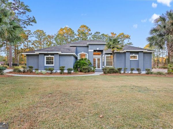 49 Pine Forest Drive, Jesup, GA 31546
