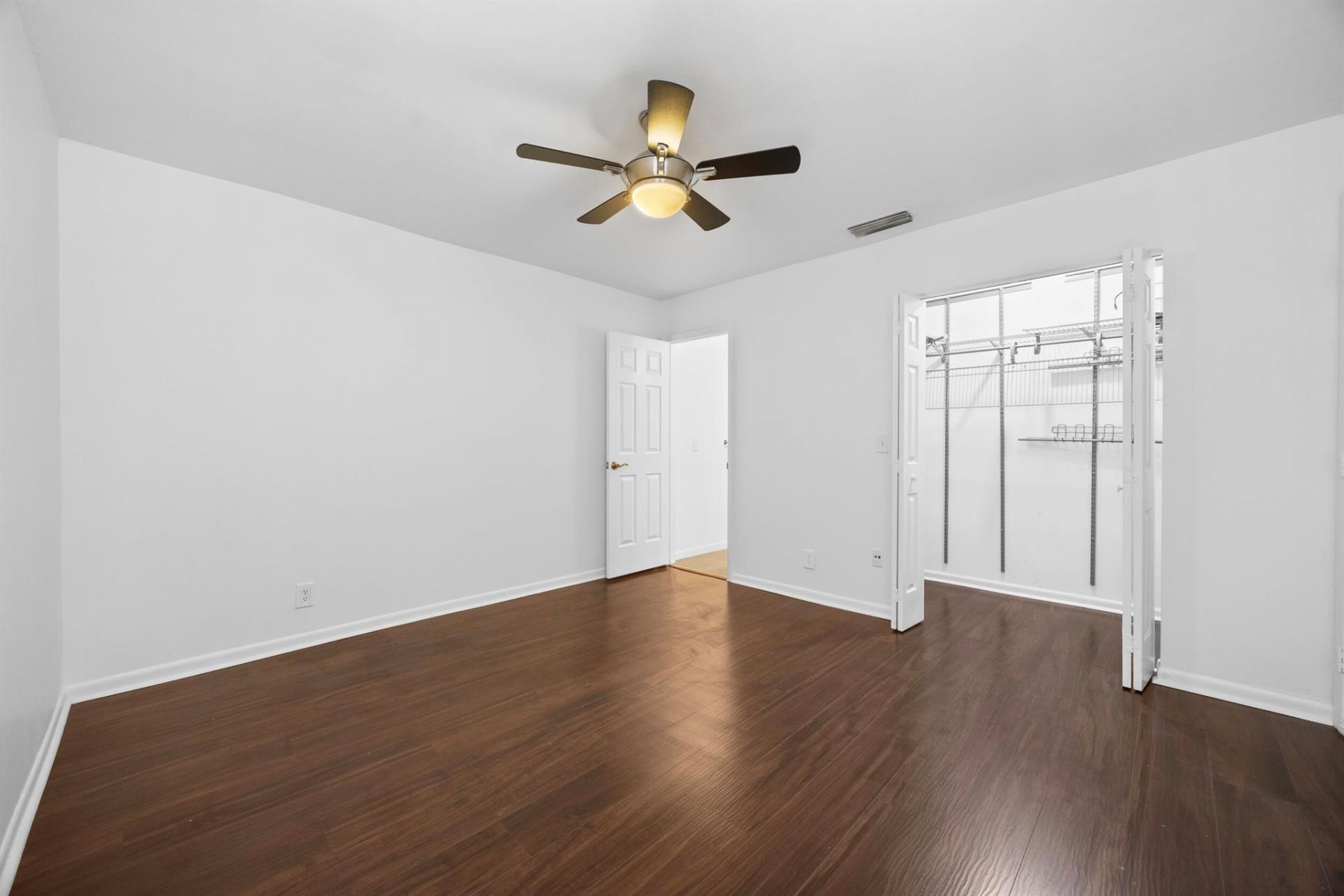 3939 NE 5th Avenue, Unit B206, Boca Raton, FL 33431 Photo