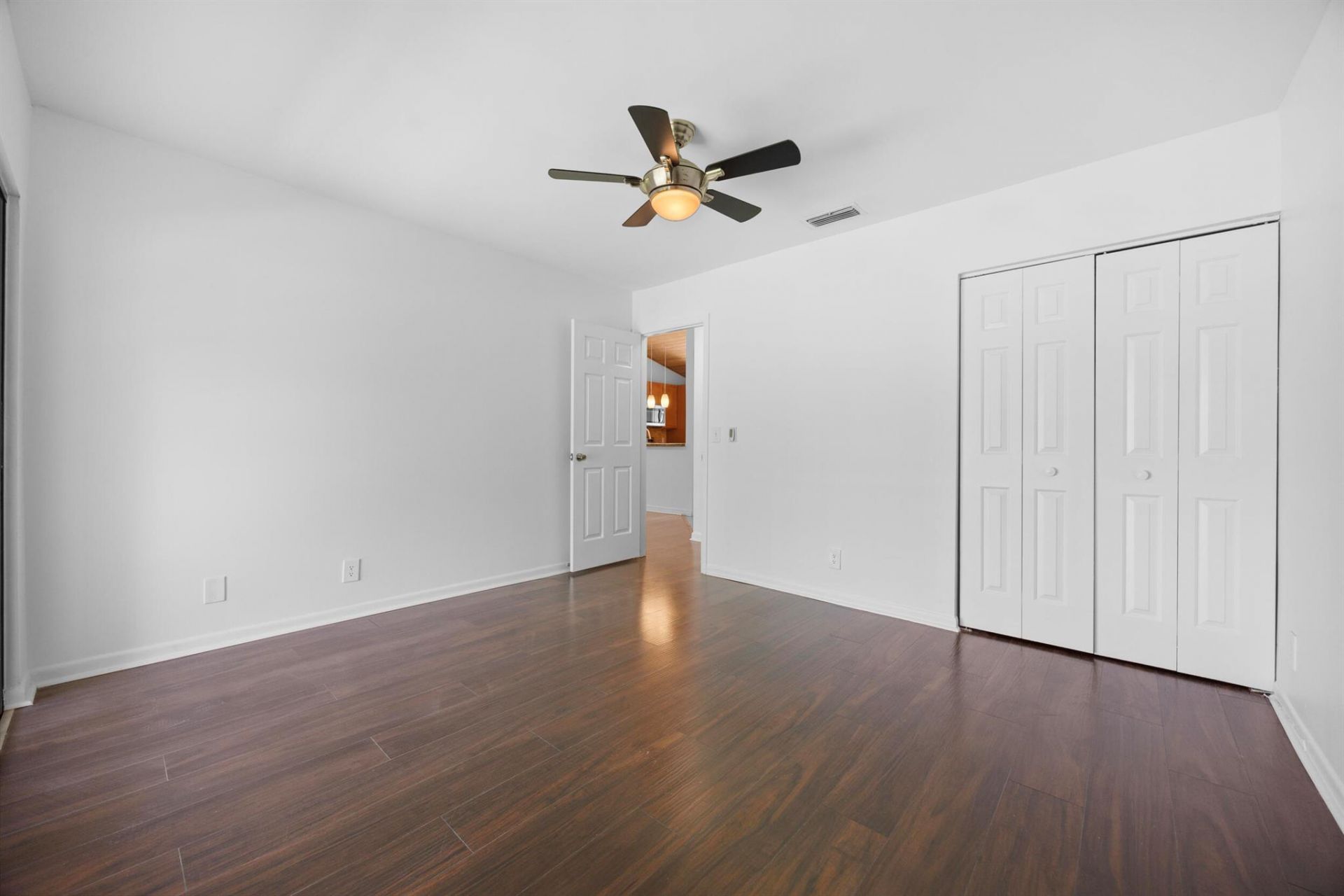 3939 NE 5th Avenue, Unit B206, Boca Raton, FL 33431 Photo