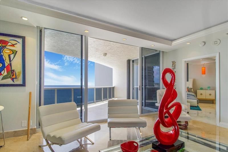 3100 N Ocean Boulevard, Unit 2103, Fort Lauderdale, FL 33308 Photo