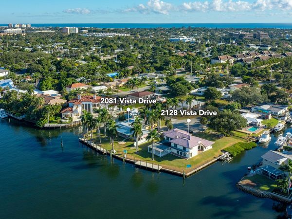 2081 Vista Drive, North Palm Beach, FL 33408