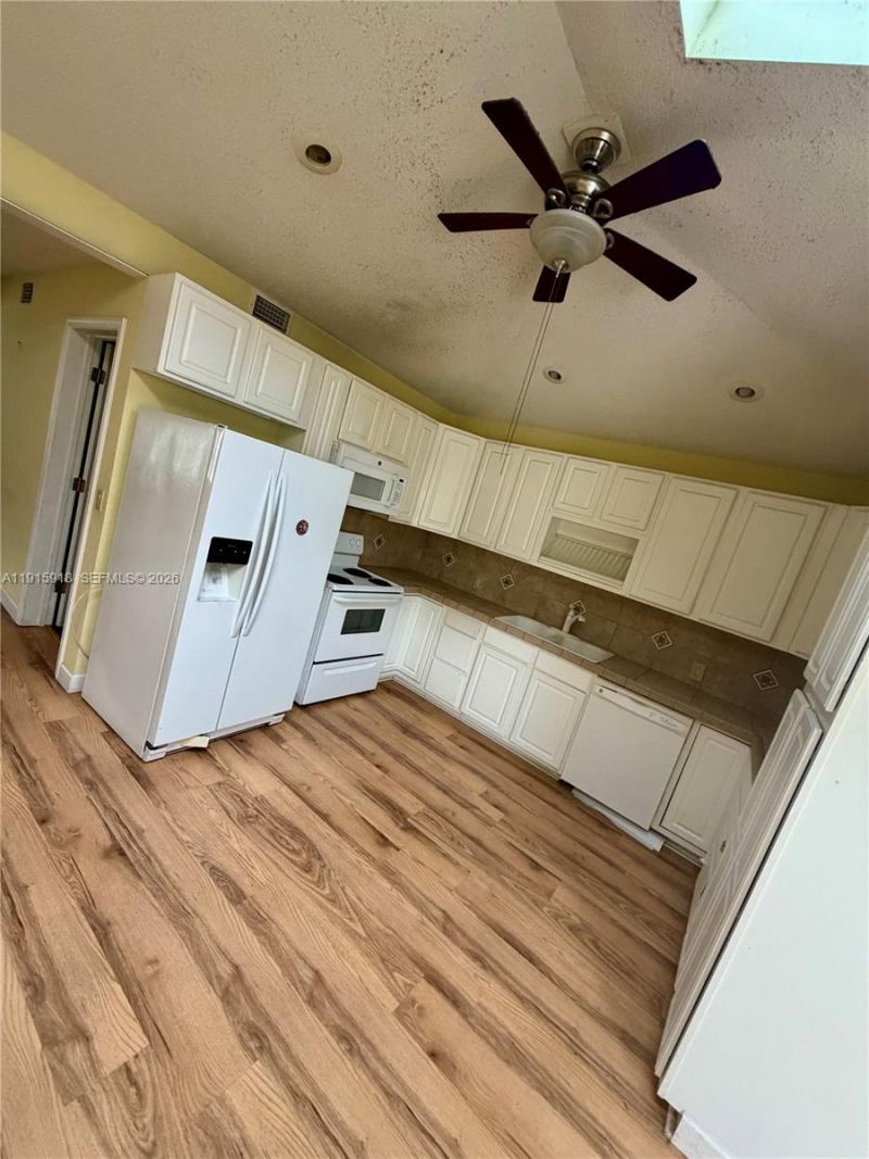 3900 W 17th St, Panama City, FL 32401 Photo