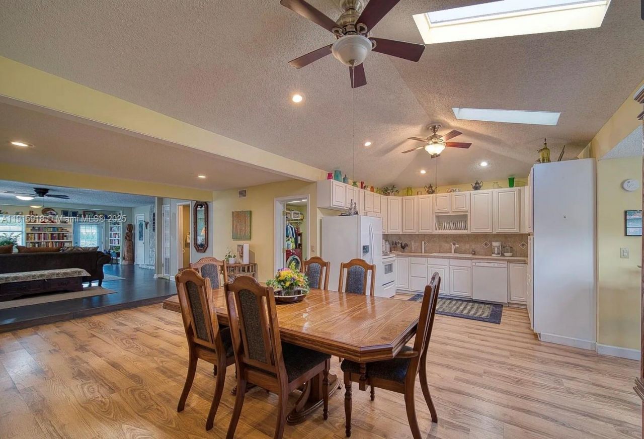 3900 W 17th St, Panama City, FL 32401 Photo