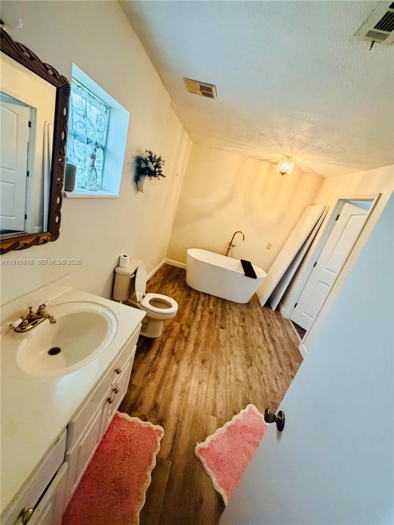 3900 W 17th St, Panama City, FL 32401 Photo