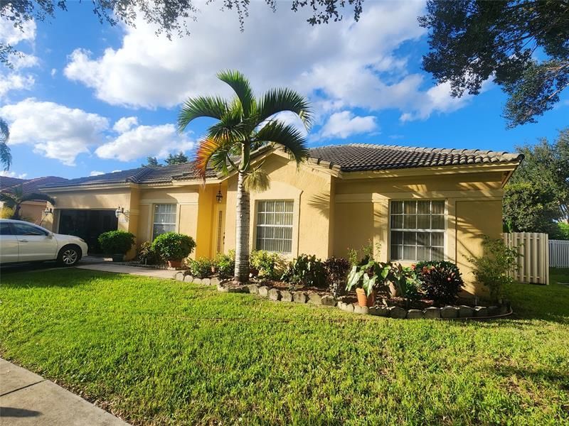 10611 SW 21st Street, Miramar, FL 33025 Photo