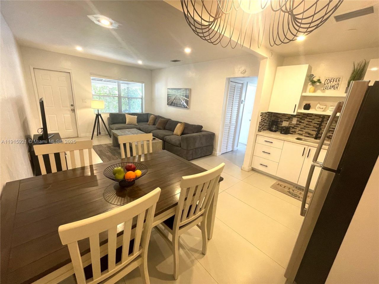 1211 NE 15th Ave, Unit 1, Fort Lauderdale, FL 33304 Photo