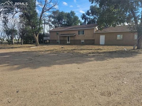 9138 E Highway 50 Road, Manzanola, CO 81058