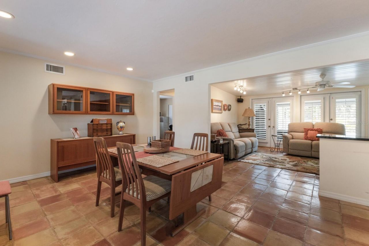 2723 59th Street, Sarasota, FL 34243 Photo