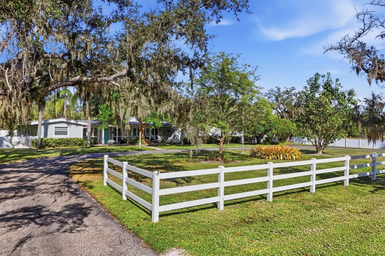 2723 59th Street, Sarasota, FL 34243 Photo