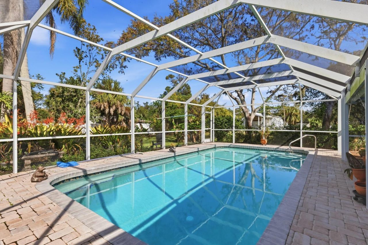 2723 59th Street, Sarasota, FL 34243 Photo