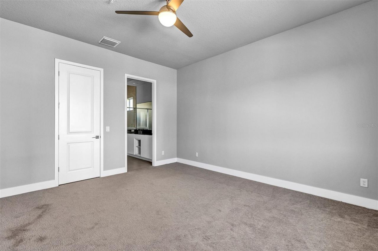 7770 Sandy Ridge Drive, Unit 129, Reunion, FL 34747 Photo