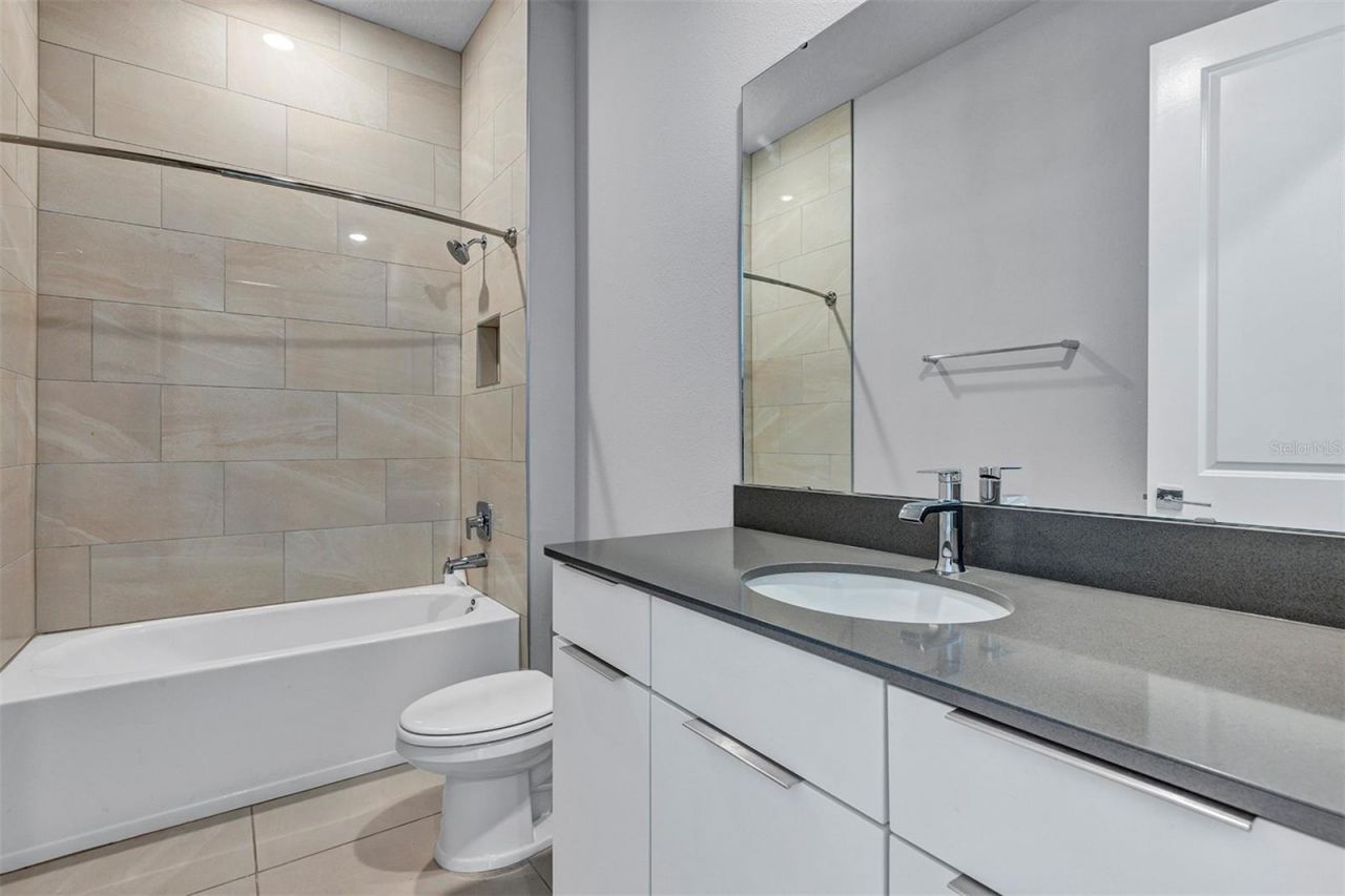 7770 Sandy Ridge Drive, Unit 129, Reunion, FL 34747 Photo