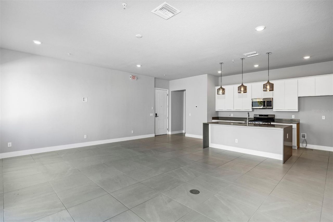 7770 Sandy Ridge Drive, Unit 129, Reunion, FL 34747 Photo