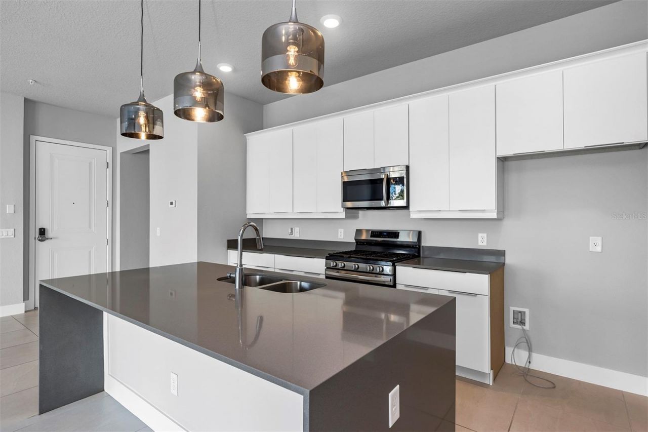7770 Sandy Ridge Drive, Unit 129, Reunion, FL 34747 Photo