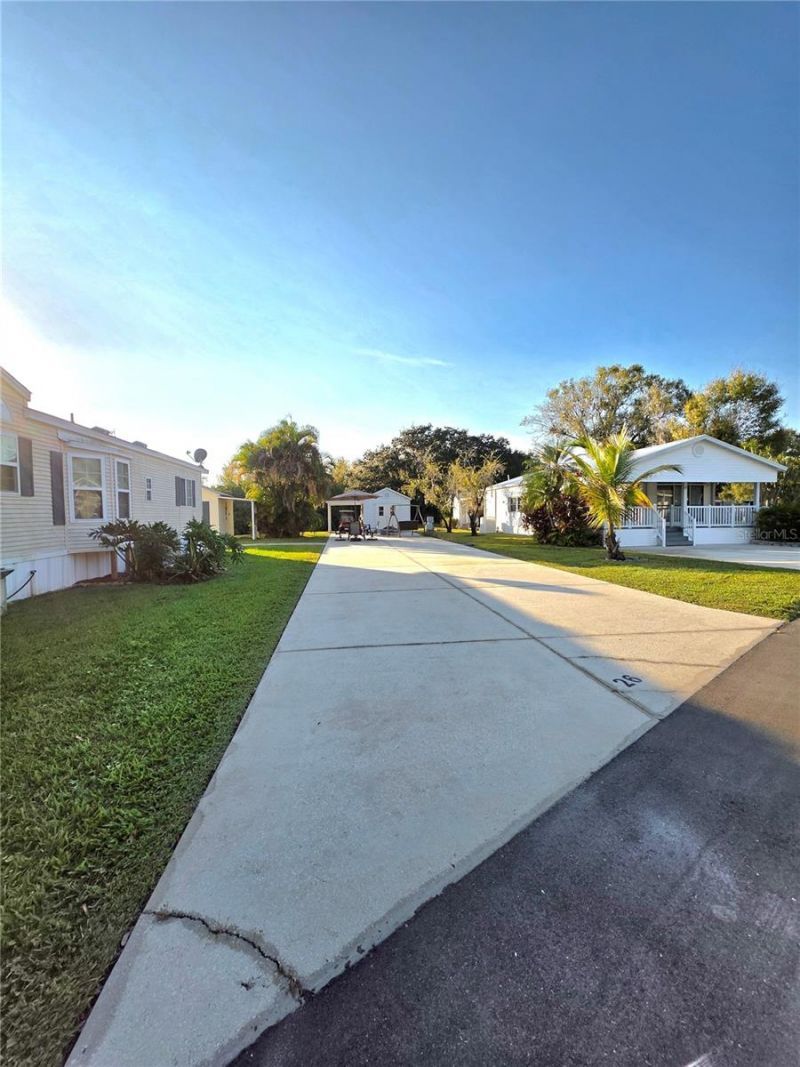 26 W Appaloosa Trail, River Ranch, FL 33867 Photo