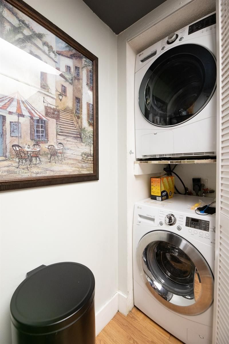 3149 Riverside Dr, Unit B-202, Coral Springs, FL 33065 Photo