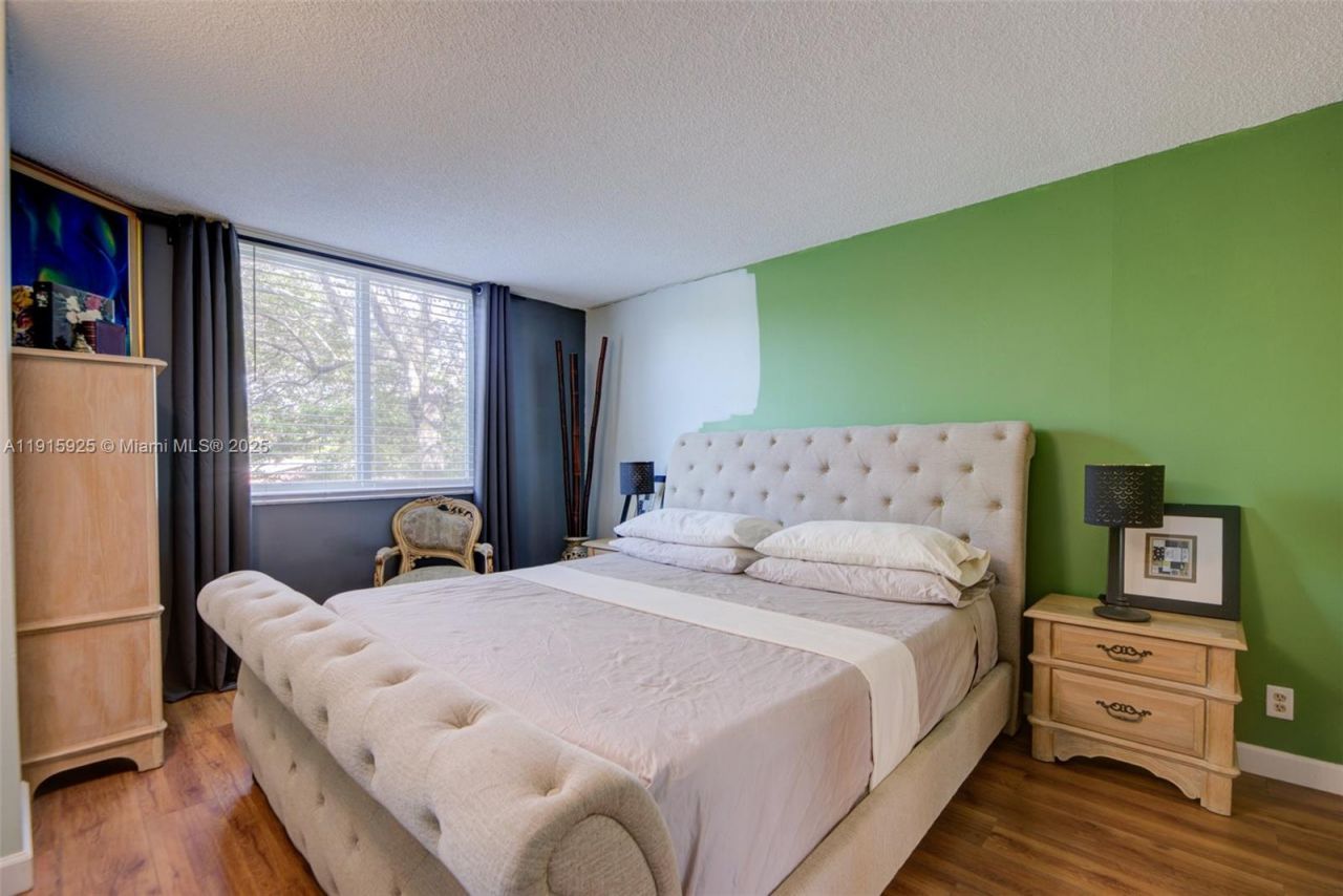 3149 Riverside Dr, Unit B-202, Coral Springs, FL 33065 Photo