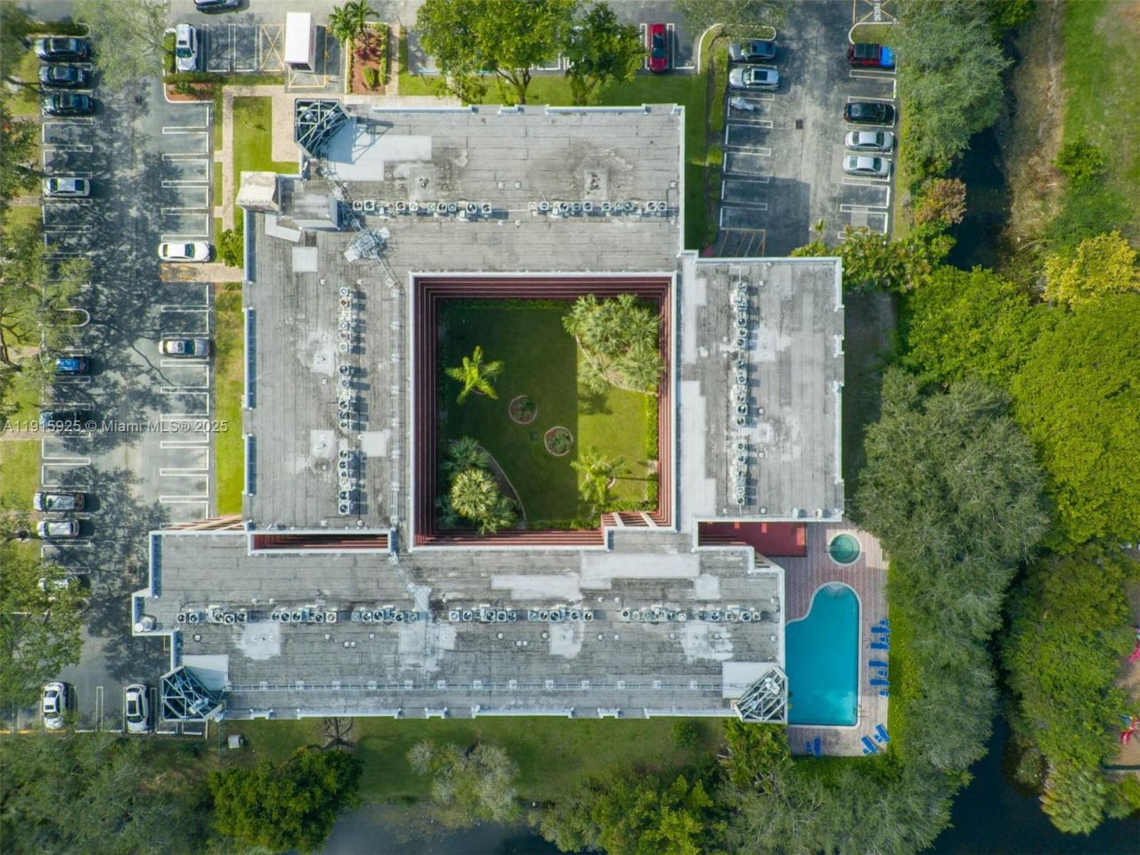 3149 Riverside Dr, Unit B-202, Coral Springs, FL 33065 Photo