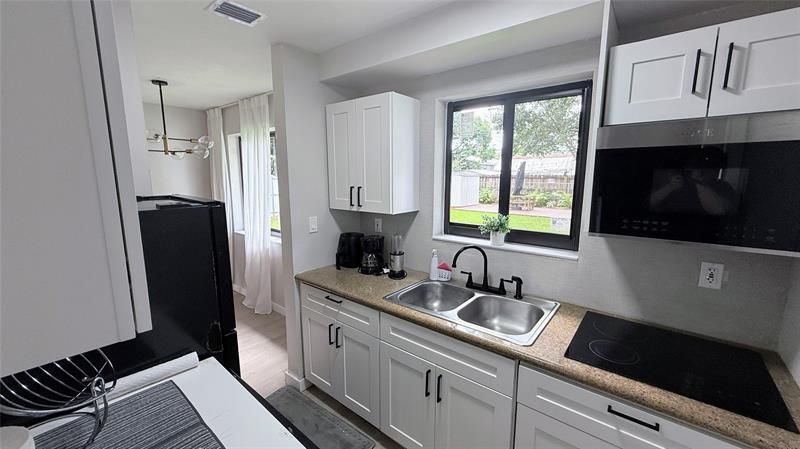 433 NW 15th Way, Fort Lauderdale, FL 33311 Photo