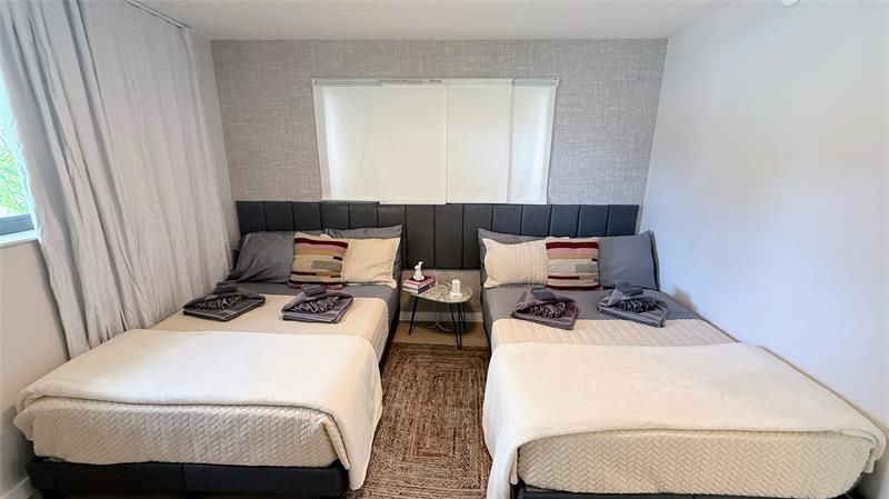 433 NW 15th Way, Fort Lauderdale, FL 33311 Photo