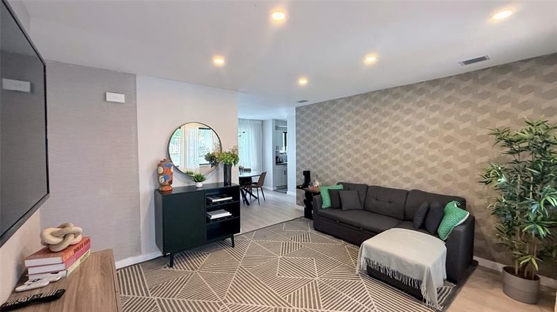 433 NW 15th Way, Fort Lauderdale, FL 33311 Photo