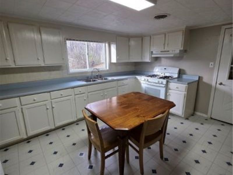 44099 Harriettsville Road, Summerfield, OH 43788 Photo 7