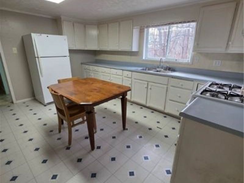 44099 Harriettsville Road, Summerfield, OH 43788 Photo 8