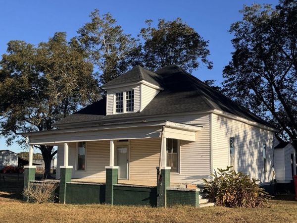 460 Mask Road, Brooks, GA 30205