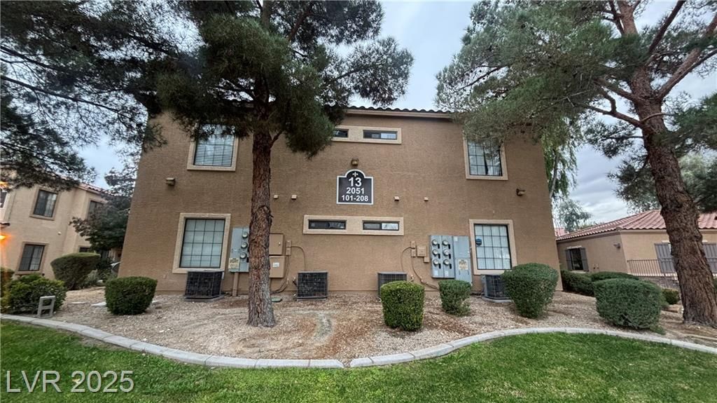 2051 Hussium Hills Street, Unit 101, Las Vegas, NV 89108 Main Photo