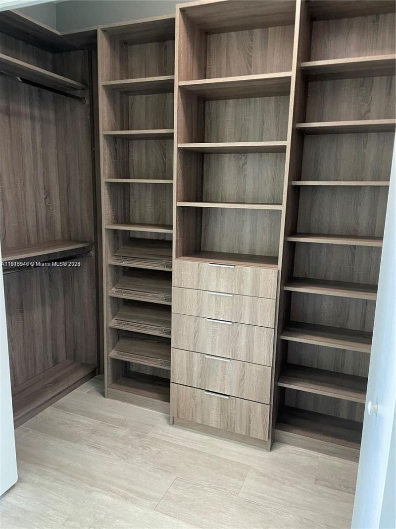 55 SW 9th St, Unit 4304, Miami, FL 33130 Photo