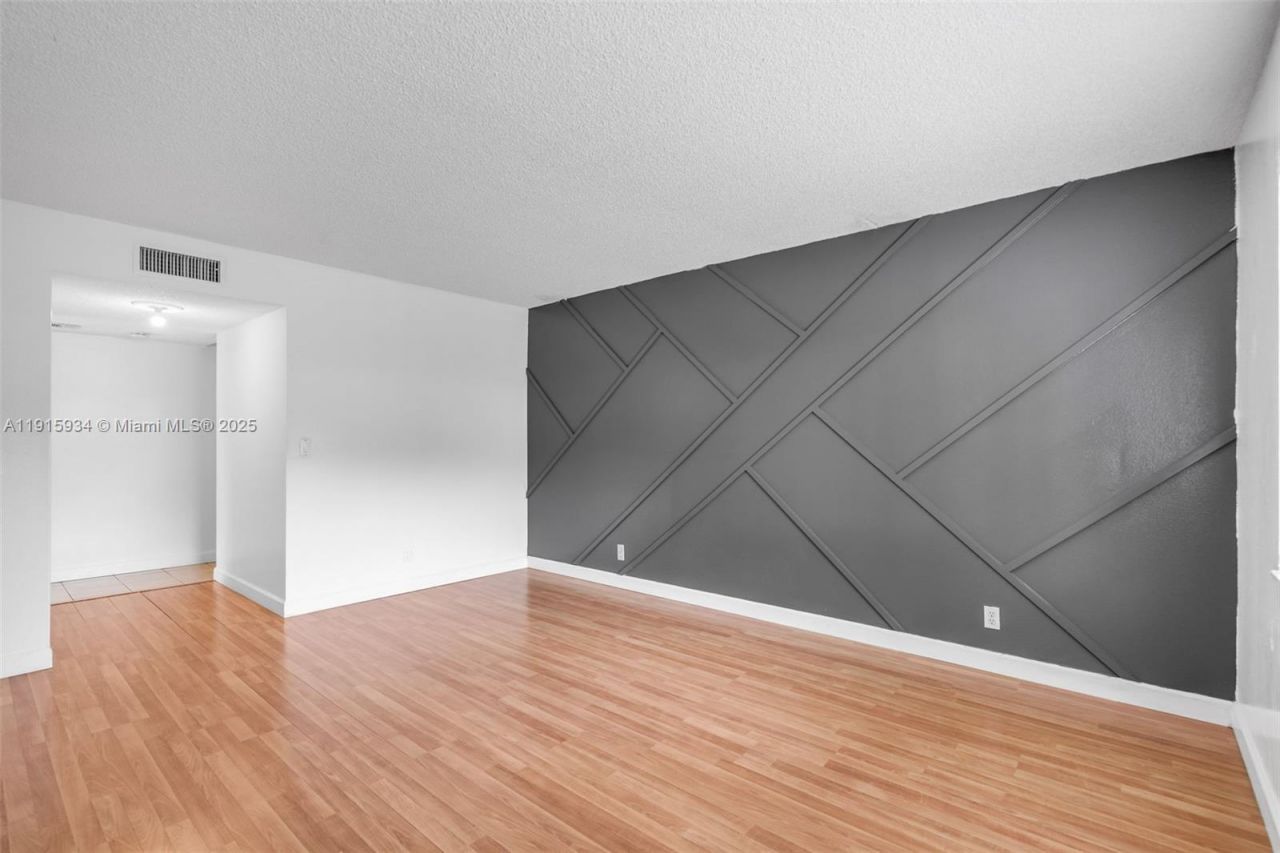 16193 Saddle Club Rd, Unit 102, Weston, FL 33326 Photo